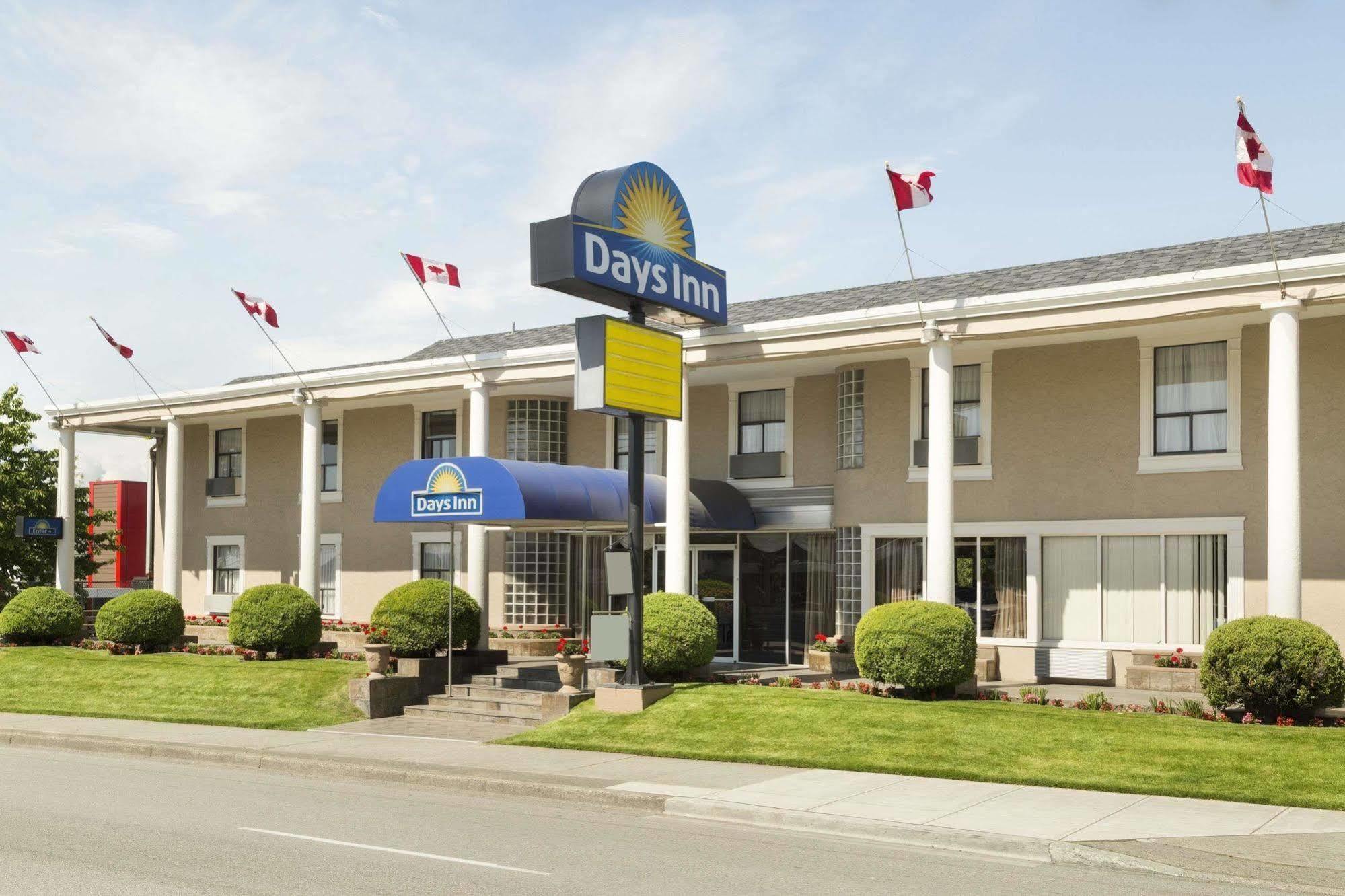 Days Inn By Wyndham Vancouver Metro Exterior foto